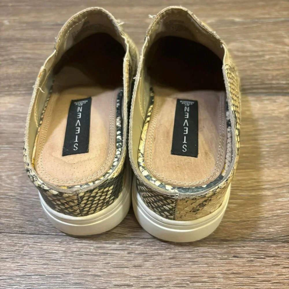 Steve Madden Platform Sneaker Womens Size‎ 6.5M Slip-on Snakeskin